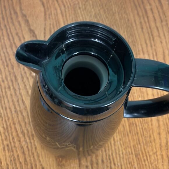 Gevalia Kaffe Coffee Thermal Insulated Color Black Server Carafe Pot 1 QT - Picture 2 of 4